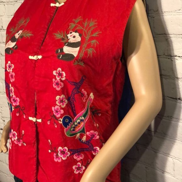 Vintage Handmade One of a Kind Asian Panda Red Vest Embroidered Medium? - Picture 4 of 8